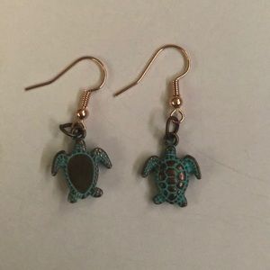 turtle earrings